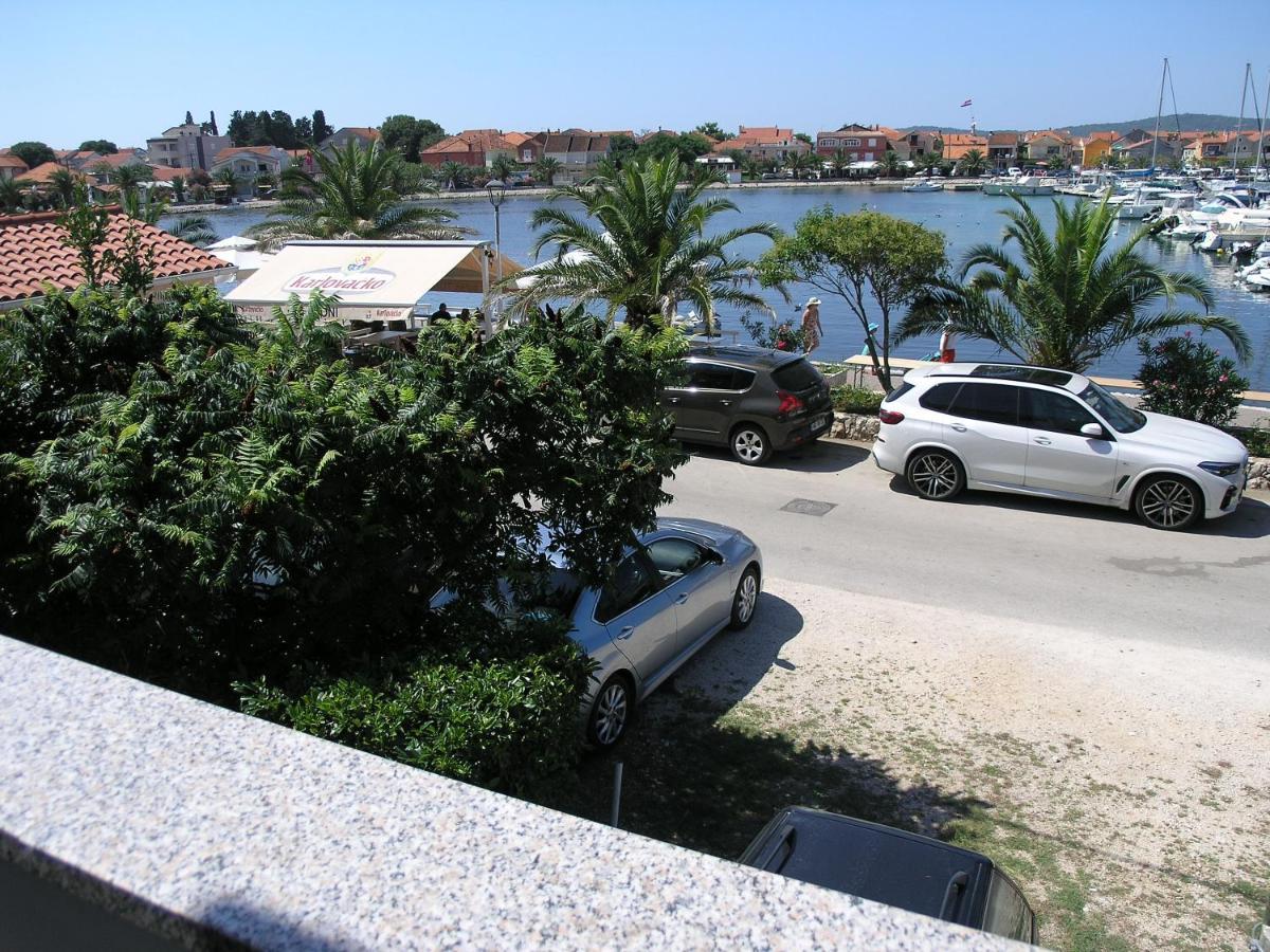 Vala Apartmani Bibinje Exterior foto