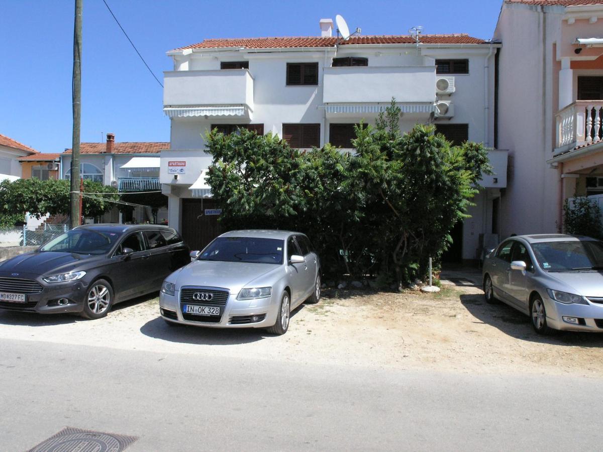 Vala Apartmani Bibinje Exterior foto