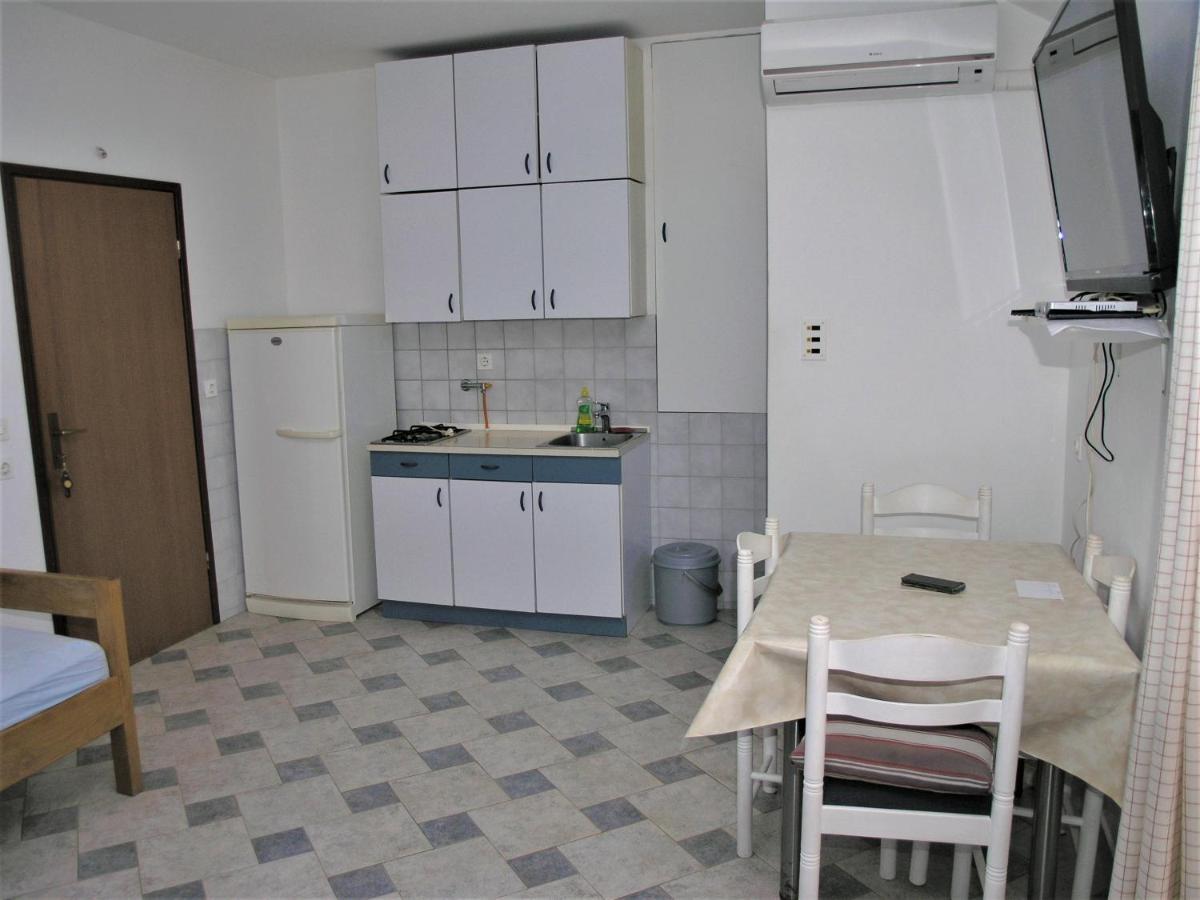 Vala Apartmani Bibinje Exterior foto